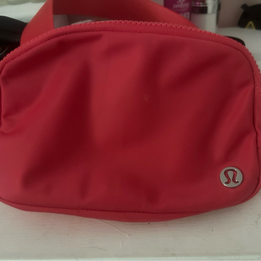 lululemon belt bag in color lipgloss brand new never used